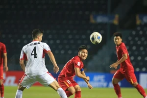 Quang Hải và đồng đội thanh thản trước trận đấu khó Triều Tiên