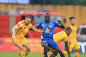 Ai cứu nhà vô địch Quảng Nam?