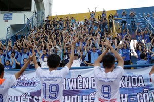 Nụ cười và nước mắt ở đấu trường SV-League