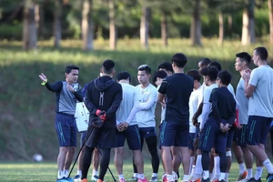 Kiatisak chốt ngoại binh, quân bầu Đức không ngán Sài Gòn FC