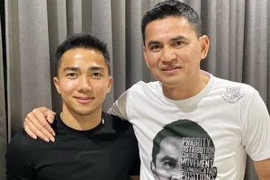 Kiatisak đòi đưa ‘Messi Thái’ đá cặp với Công Phượng