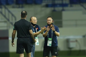 UAE thắng hay là ‘chết’, thầy Park gặp thiệt thòi