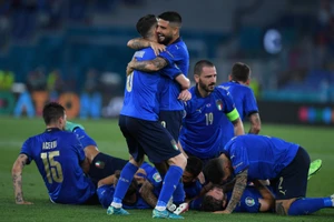 Tuyển Ý chưa có đối thủ, Đan Mạch âu lo