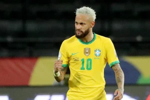 Neymar và đồng đội không thả Ecuador để giữ thể diện chủ nhà
