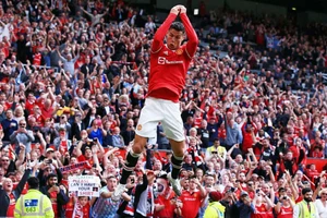 HLV Solskjaer: ‘Tôi không đưa Ronaldo ra khỏi sân, trừ khi anh ấy muốn’