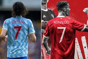 Cavani không vui vì Ronaldo và sức ép của Solskjaer 