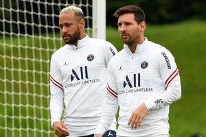 Bật mí thu nhập đặc biệt trong hợp đồng giữa Messi và PSG 