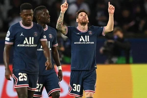 Messi lập kỷ lục phá lưới vô tiền khoáng hậu 