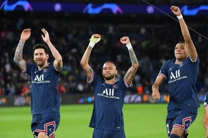 Bộ 3 Neymar – Messi - Mbappe, ai sẽ là người ra đi? 