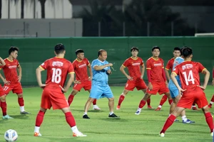 Ông Park: ‘Báo Trung Quốc viết sai sự thật, chúng tôi phải có điểm'