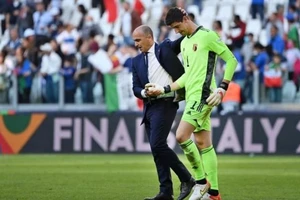 Courtois cáo buộc UEFA tham tiền, vắt kiệt sức cầu thủ