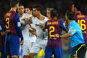 El Clasico vẫn nóng bỏng, dù vắng Messi và Ronaldo