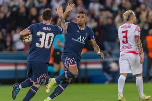 Đẳng cấp khác biệt của Messi và Mbappe