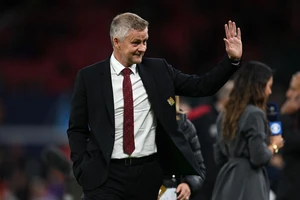 Ban lãnh đạo MU họp gấp về việc sa thải Solskjaer