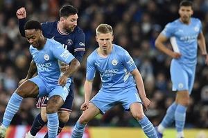 Messi và Ronaldo không thể vô địch Champions League