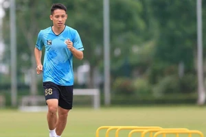 Đỗ Hùng Dũng trở lại đội tuyển để làm gì?