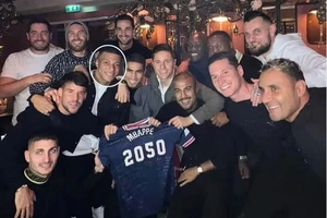 Real hốt hoảng khi thấy món quà sinh nhật của Mbappe