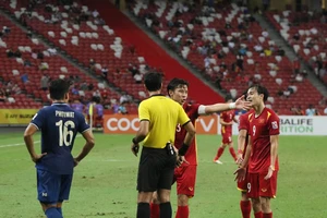 Ông Park lý giải chuyện tế nhị khi thay đội trưởng Quế Ngọc Hải