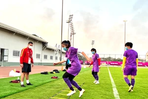 14 cầu thủ Việt Nam âm tính với COVID-19, đủ người đá với Hàn Quốc