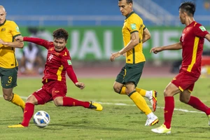 Ông Park giấu kỹ bài, quyết lấy điểm Úc