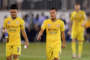 Vận đen vẫn đeo bám quân bầu Hiển tại V-League 2022