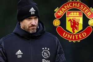 HLV Ten Hag quá thấp bé so với MU