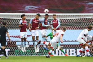 Man United chốt bom tấn dưới thời Ten Hag