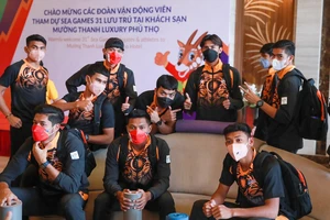 U-23 Malaysia đã đến Phú Thọ, gửi chiến thư cho thầy trò ông Park