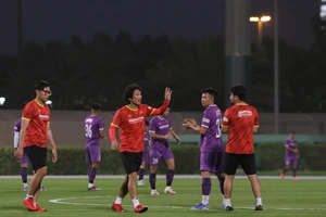 Buổi tập 'lạ' của thầy Gong với học trò U-23 Việt Nam