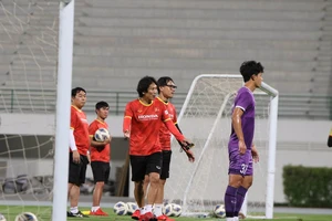 HLV Gong Oh-kyun chọn đội hình mạnh nhất cho U-23 Việt Nam