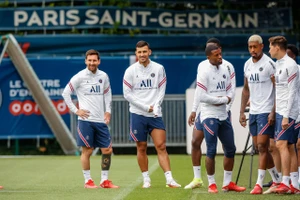 Bản hợp đồng bom tấn thất bại của năm ở PSG