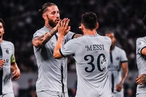 'Cầu thủ vô dụng' Ramos qua mặt Messi và Neymar