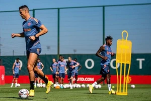 HLV Ten Hag bất ngờ tiết lộ tương lai của Ronaldo