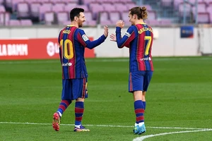 Công thần của Barca bít cửa về Camp Nou