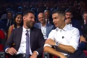 Sốc: Inter Miami đòi mua cả Messi và Ronaldo