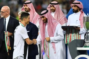 Saudi Arabia trả rất nhiều tiền ký hợp đồng với Ronaldo 