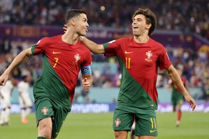 Không quan tâm Ronaldo ngồi dự bị, Morocco đòi gây sốc