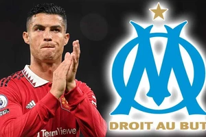 Ronaldo đá giải Pháp làm đối thủ của Messi