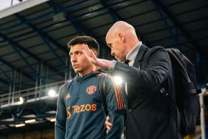 Nhà vô địch World Cup gặp khó ở Man United