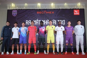 Vua phá lưới AFF Cup tự tin đá cặp với Vua phá lưới V-League