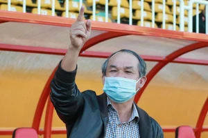 Bản kiến nghị khẩn cấp của bầu Đức có gì?