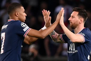 HLV Galtier: ‘PSG chơi vì Messi’