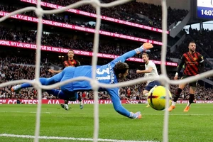 Harry Kane chia tay Tottenham, đá cặp với Mbappe sẽ rất đáng gờm