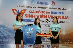 Chơi đẹp ở giải bóng đá sinh viên