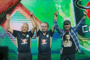 Bầu Đức nói điều bất ngờ về tỉ phú Thái Lan và bật mí ban nhạc Carabao