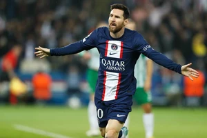 'Messi không cần danh hiệu và còn chơi bóng đỉnh cao vài năm nữa'