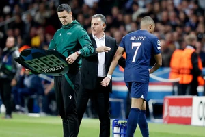 Nhiều cầu thủ PSG không tôn trọng HLV Galtier