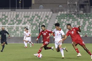U-23 Việt Nam cố tránh hạng 10, Thái Lan tranh huy chương đồng