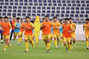 Đá toàn thua, U-22 Việt Nam hồi hộp sang Campuchia giữ vàng SEA Games