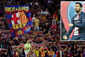 Messi thẳng thừng ra tối hậu thư cho Barca